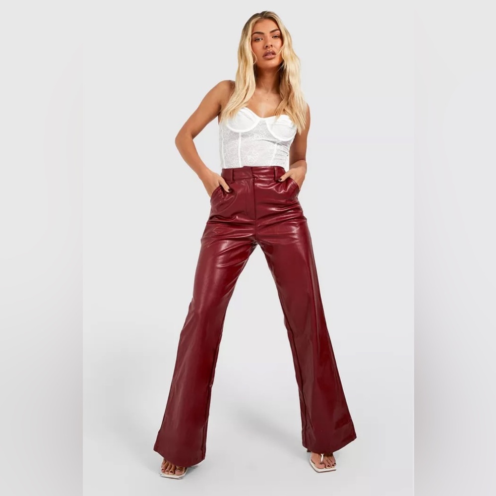 Boohoo WIDE LEG SPLIT BACK PU leather PANTS  red/maroon
